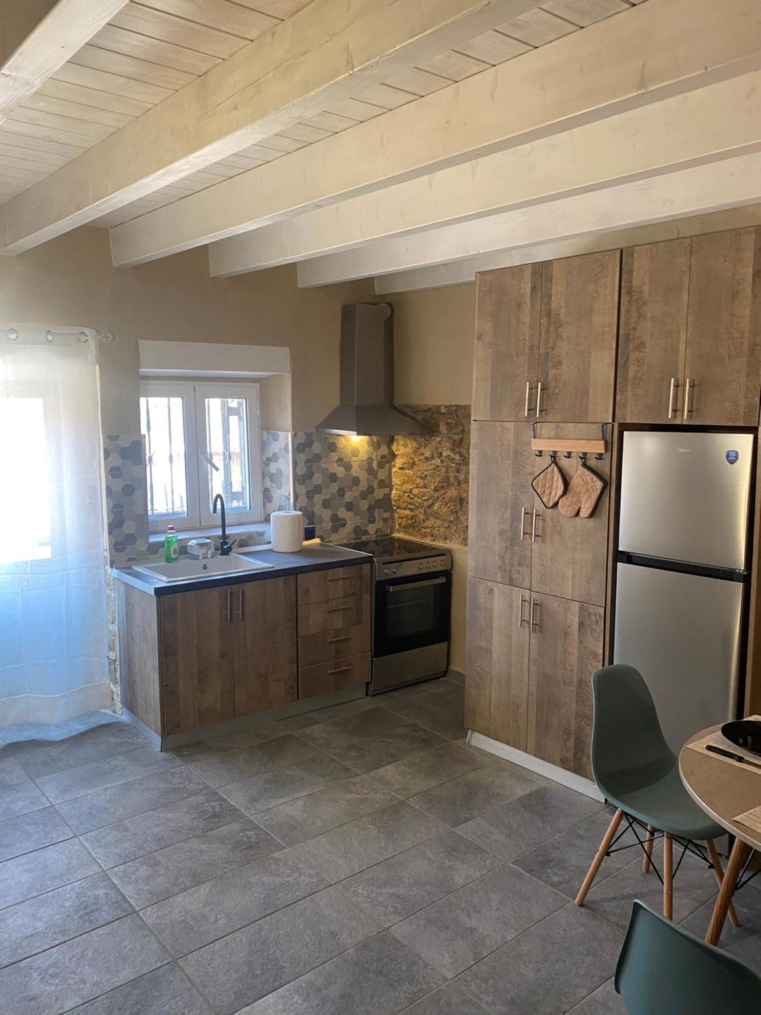 Little Village House Valanio Экстерьер фото